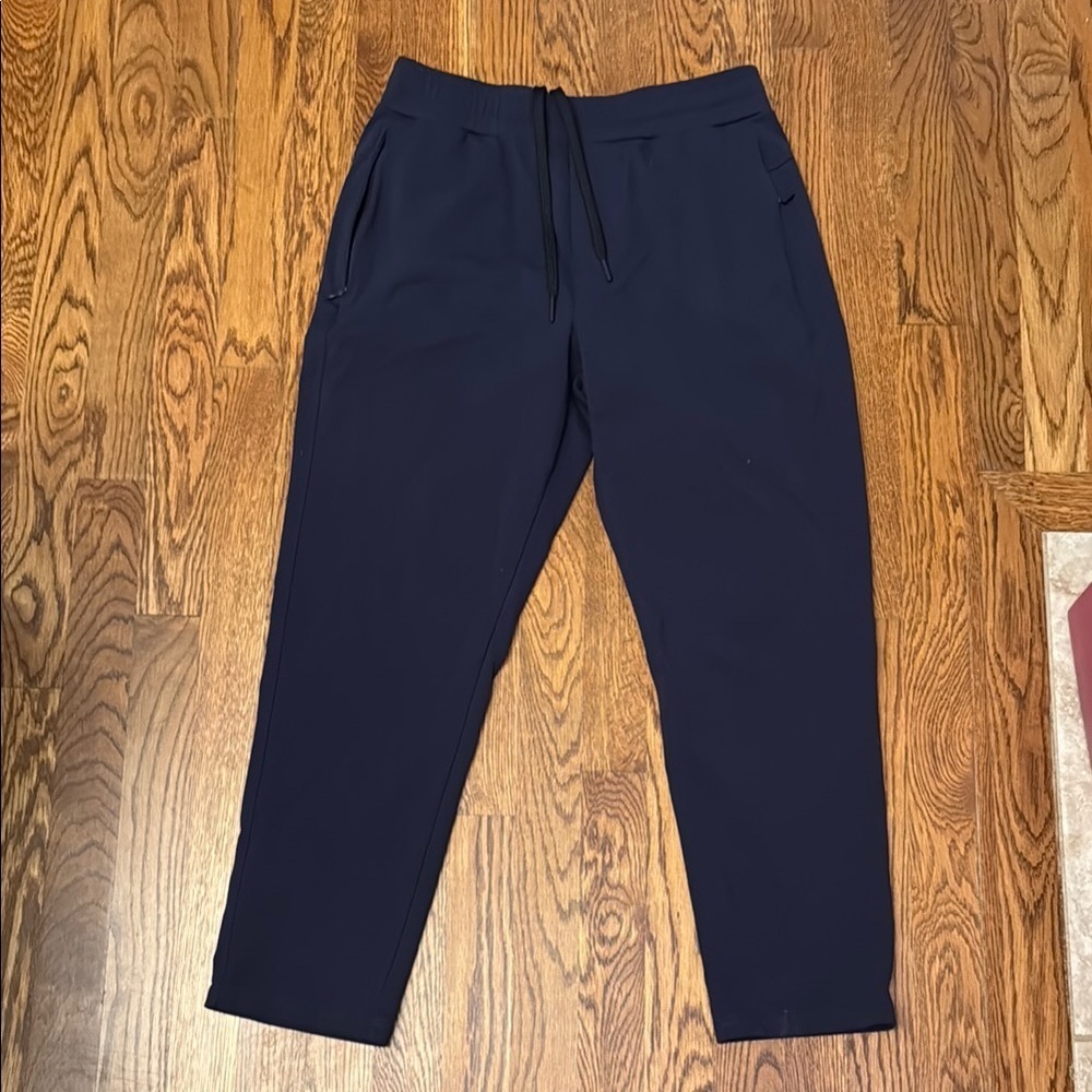 Public Rec soft black men’s workout pants size 30/28